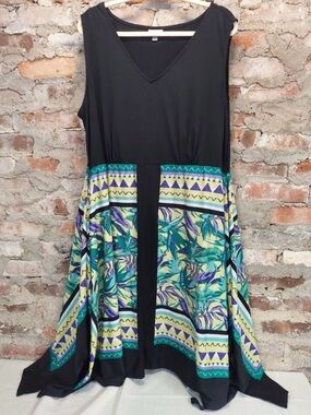 Avenue Black Tank with Tropical Print Hem